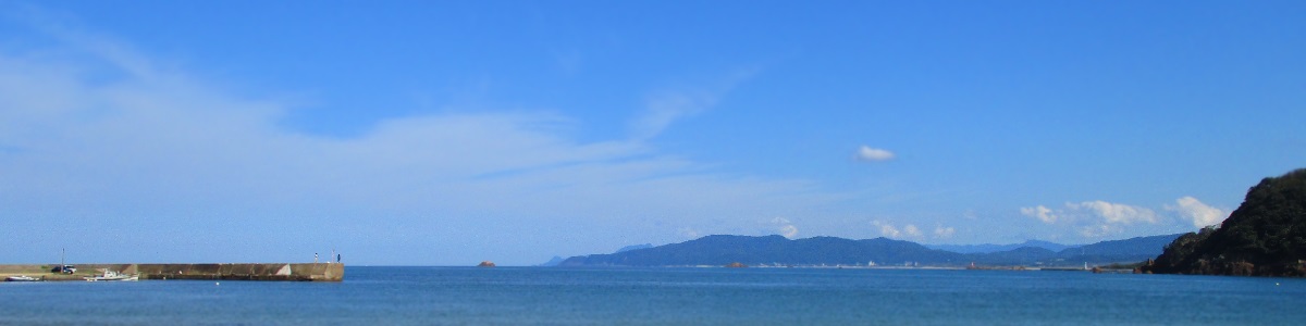 蒲井(かまい)浜(京都府京丹後市久美浜町蒲井)